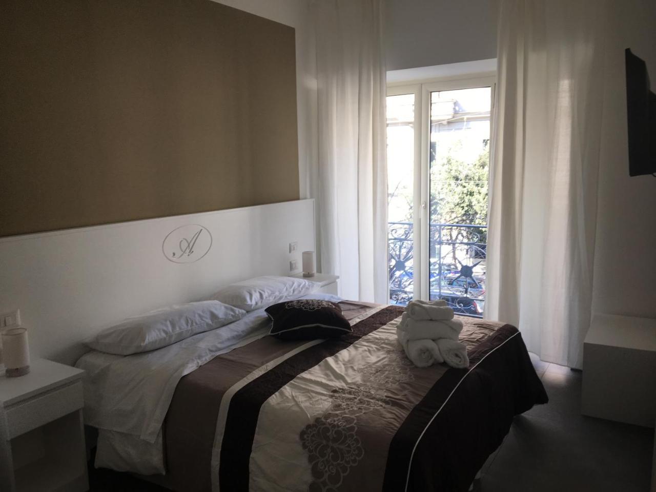 B&B Alambrado Rooms & Suites Naples Luaran gambar
