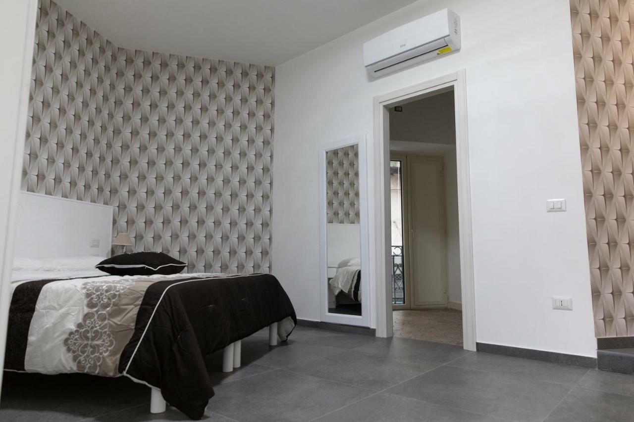 B&B Alambrado Rooms & Suites Naples Luaran gambar